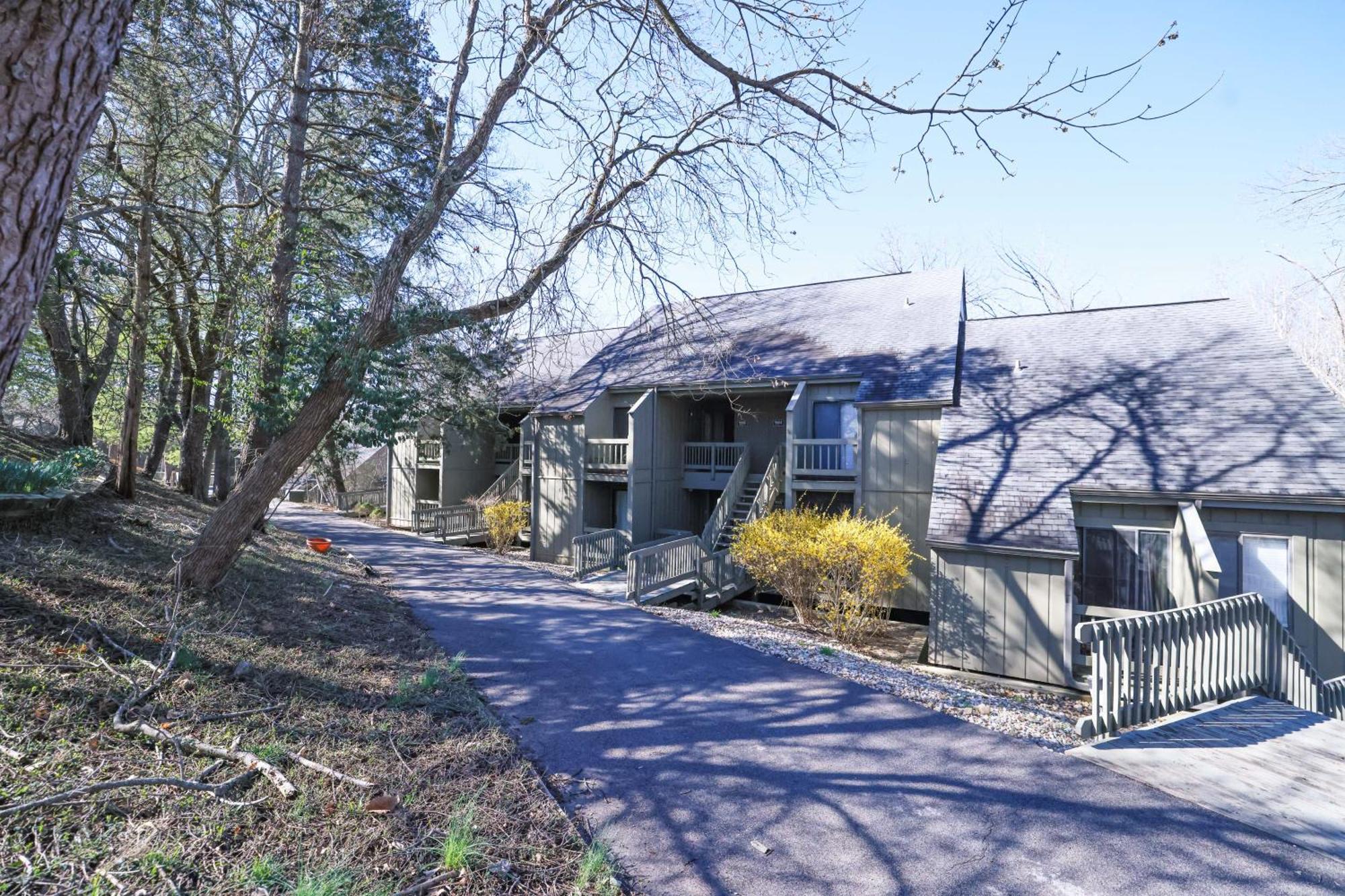 Cozy Retreat Golf, Lake & Nature At Beautiful Lake Monroe Bloomington Bagian luar foto