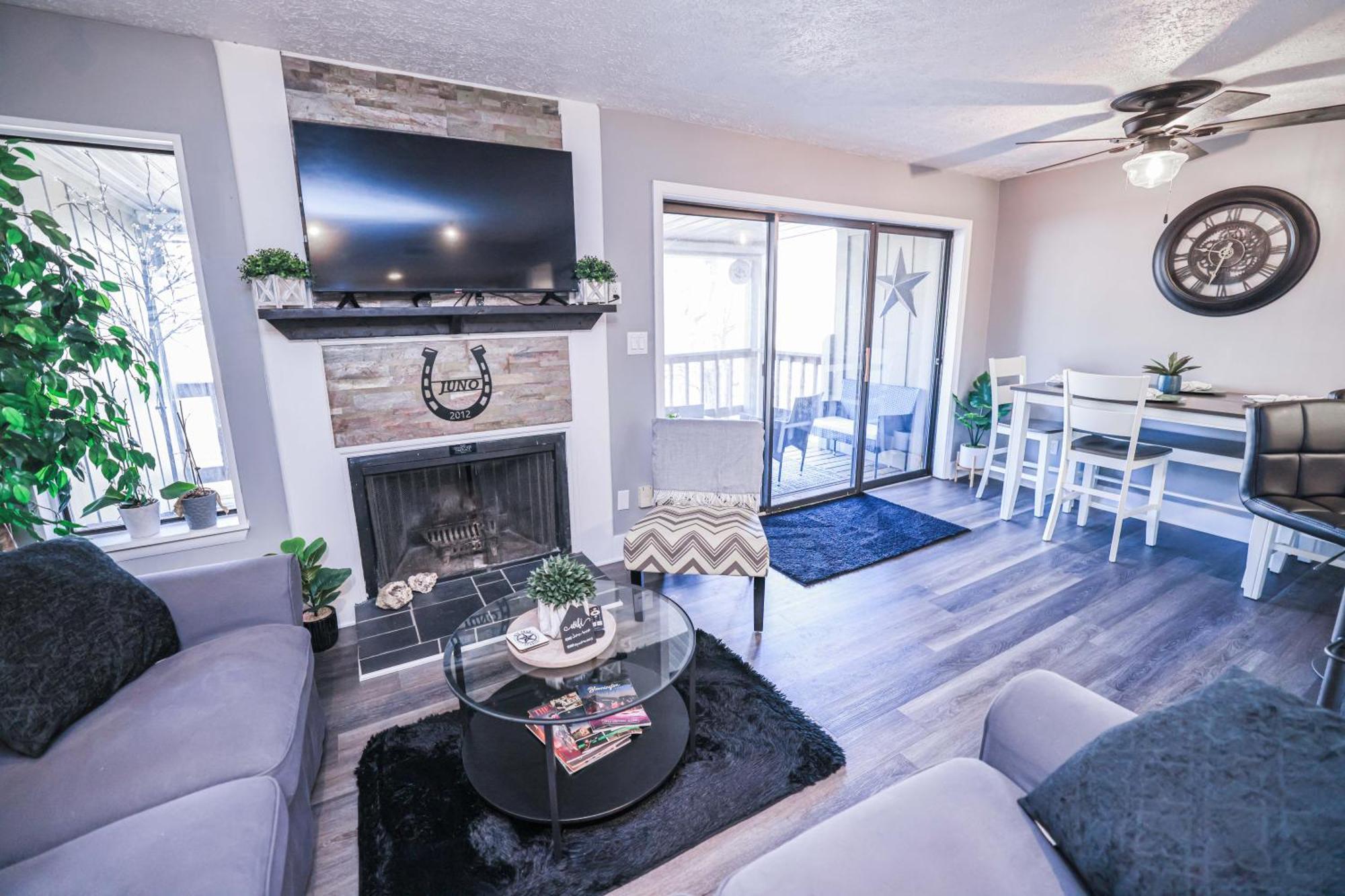 Cozy Retreat Golf, Lake & Nature At Beautiful Lake Monroe Bloomington Bagian luar foto